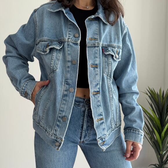 Levi's Jackets & Blazers - Vintage Levis Denim Trucker Jacket Medium 70507 Type 3 III Blue Jean 90s